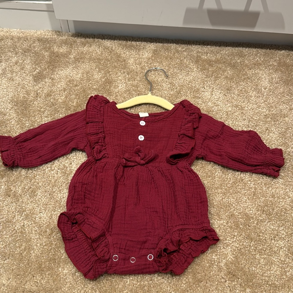 Cute baby short romper